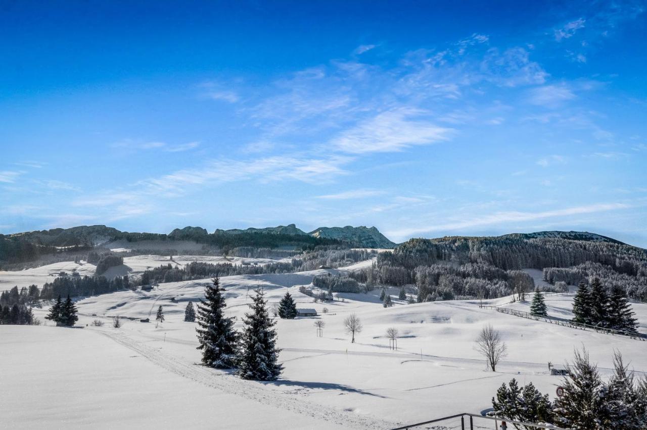 Отель Swiss Mountain Golf-Restaurant Gonten Экстерьер фото